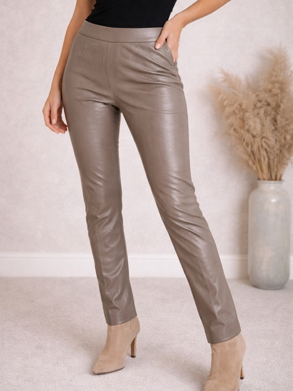 Chico’s Faux Leather Pants Size 1 Taupe Brown Slim Straight Stretch Chic